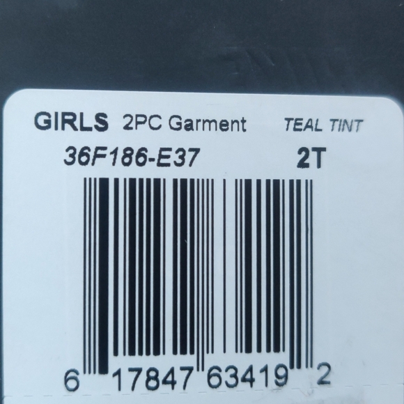 Nike girl tank top size 2T color teal tint - Picture 5 of 5